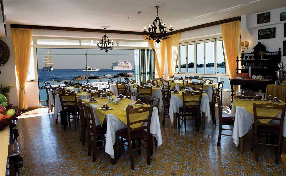Hotel La Riva Giardini-Naxos Extérieur photo