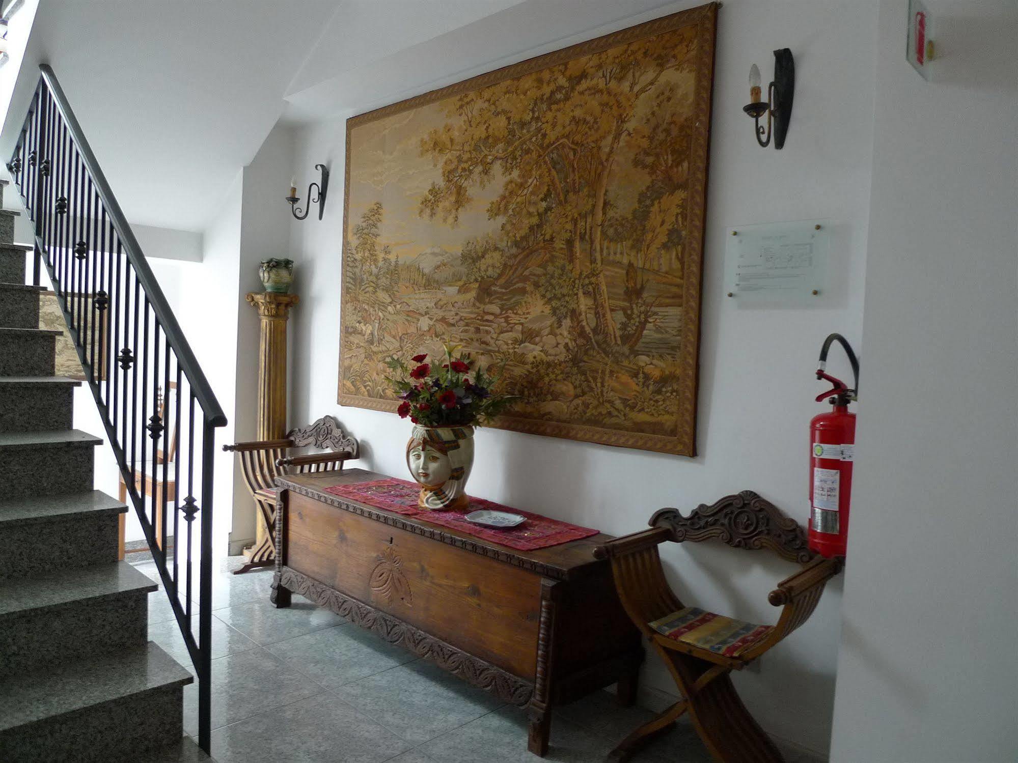 Hotel La Riva Giardini-Naxos Extérieur photo